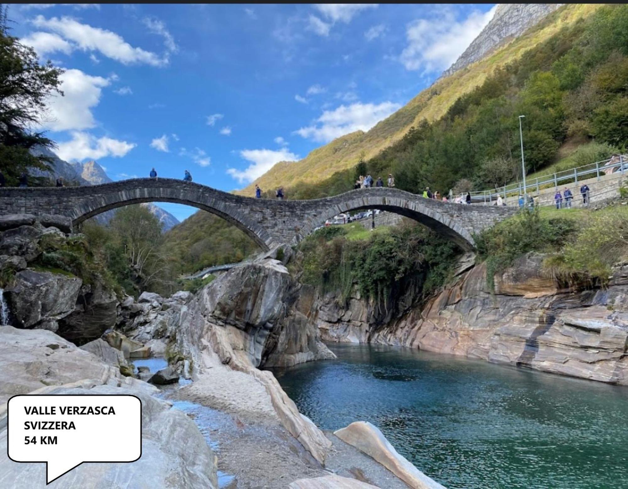 Ca Rosina Casavacanze Brusimpiano Buitenkant foto